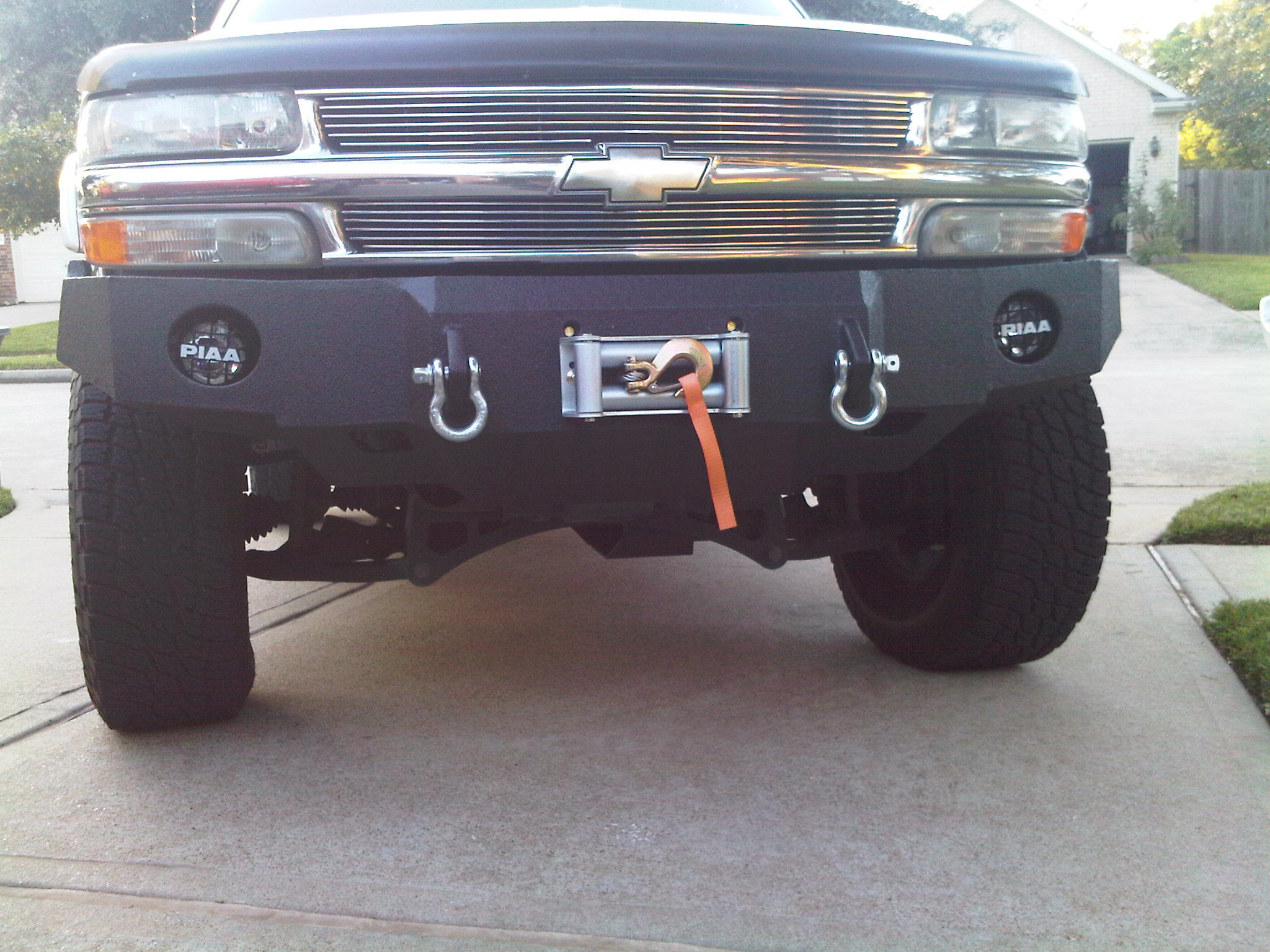 99-02 Chevrolet 1500 Front Base Bumper 99-02 Chevrolet 1500 Front Base Bumper