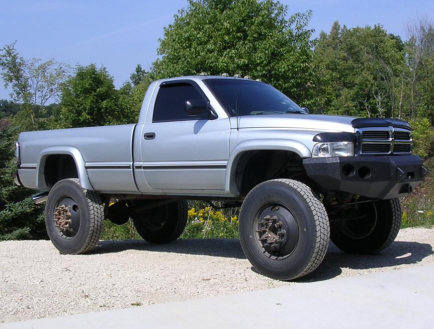 94-01 Dodge 1500 Front Base Bumper 94-01 Dodge 1500 Front Base Bumper