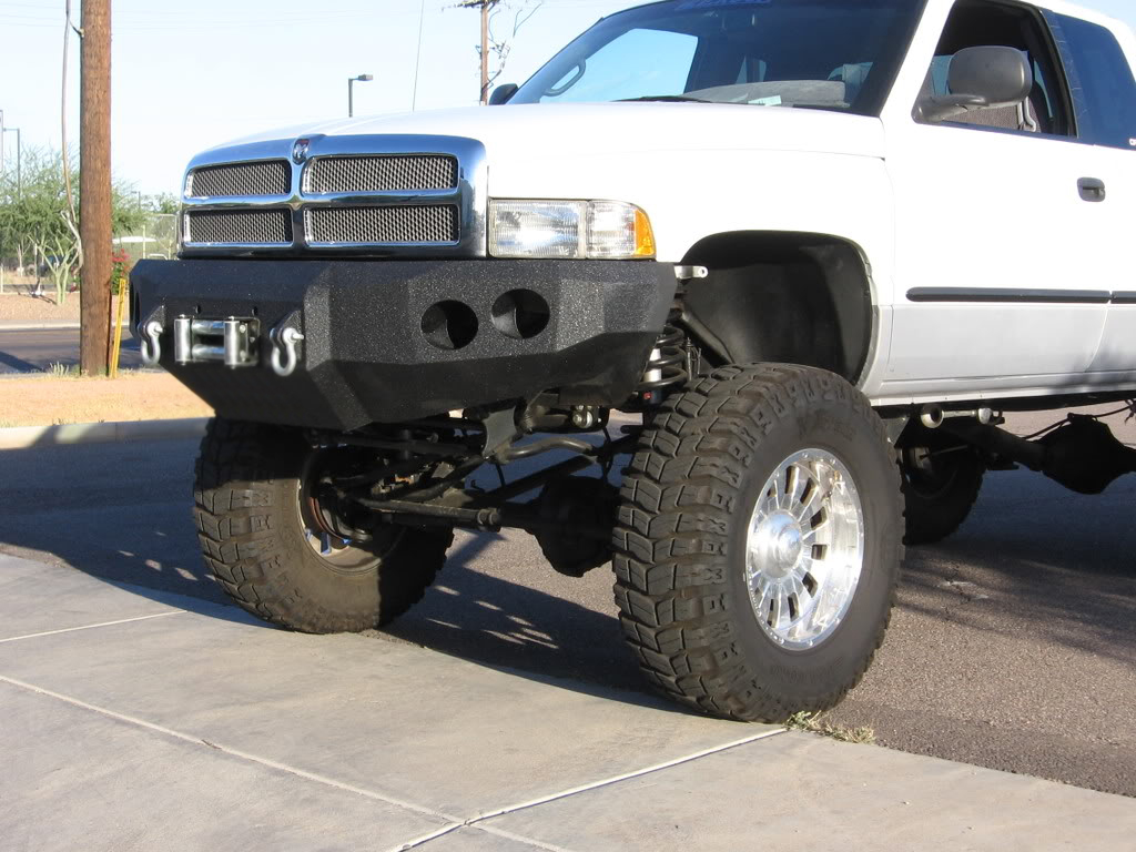 94-01 Dodge 1500 Front Base Bumper 94-01 Dodge 1500 Front Base Bumper