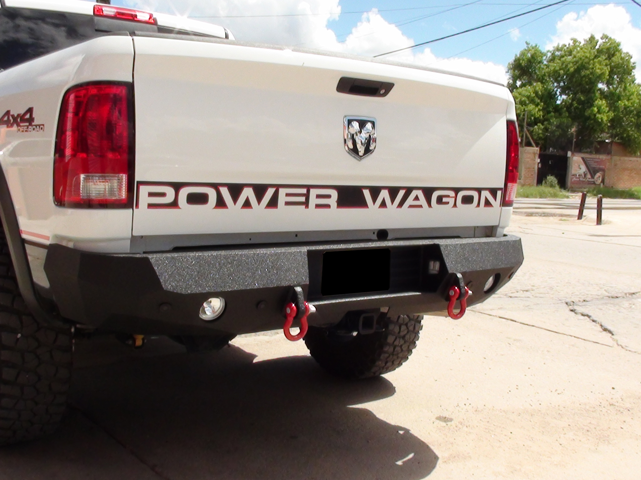 10-16 Dodge 2500 Rear Base Bumper 10-16 Dodge 2500 Rear Base Bumper