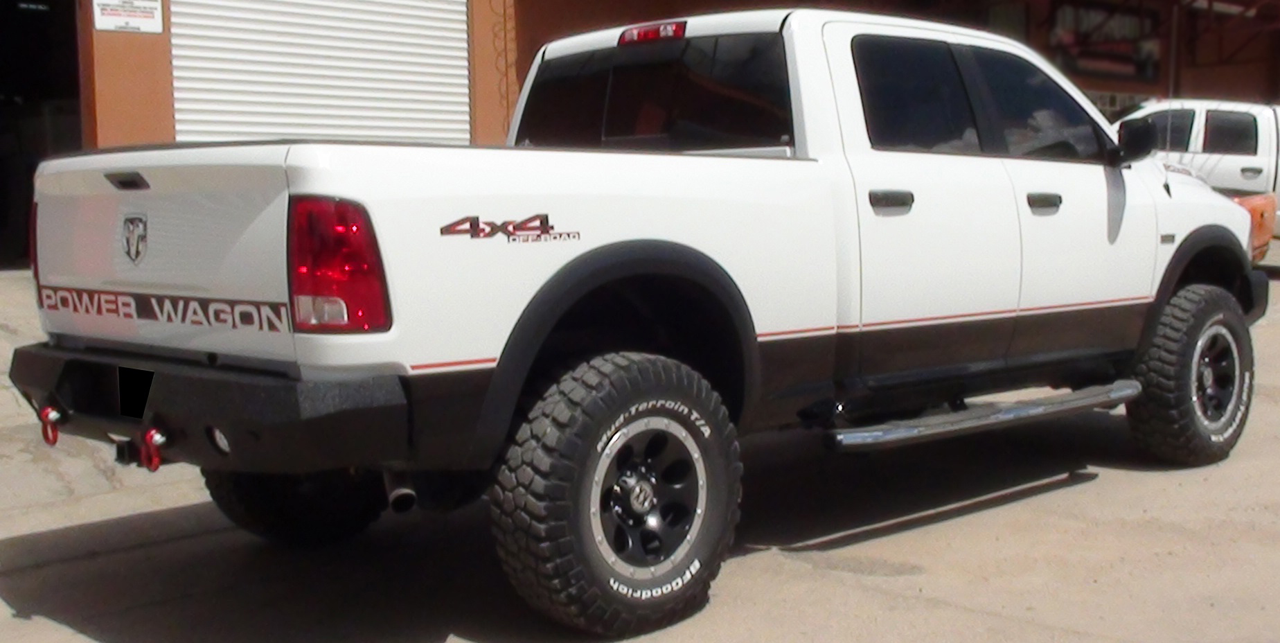 10-16 Dodge 2500 Rear Base Bumper 10-16 Dodge 2500 Rear Base Bumper