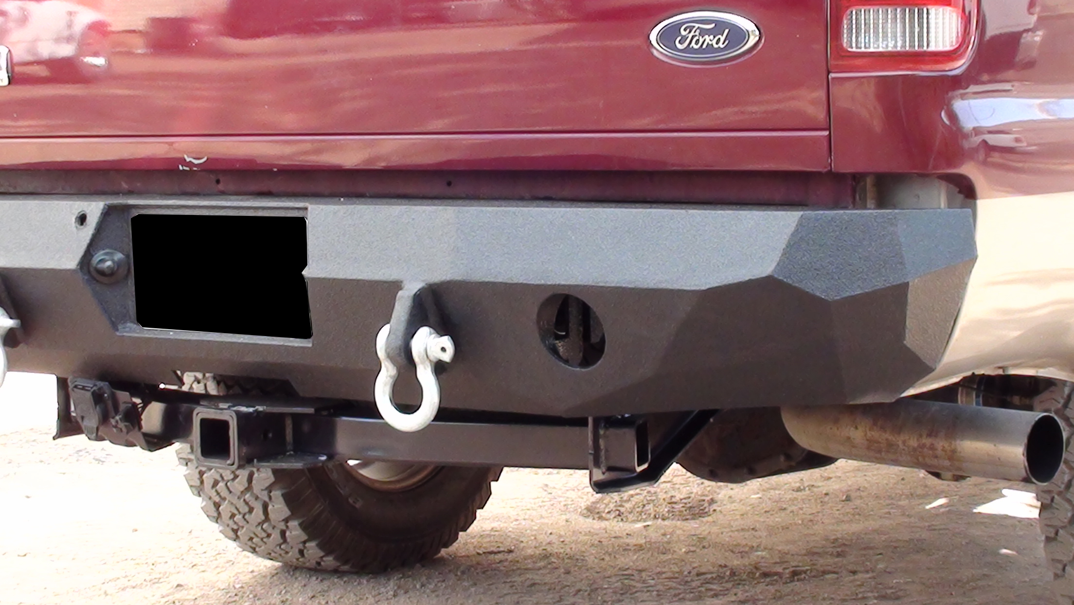 99-16 Ford F250 rear base bumper 99-16 Ford F250 rear base bumper