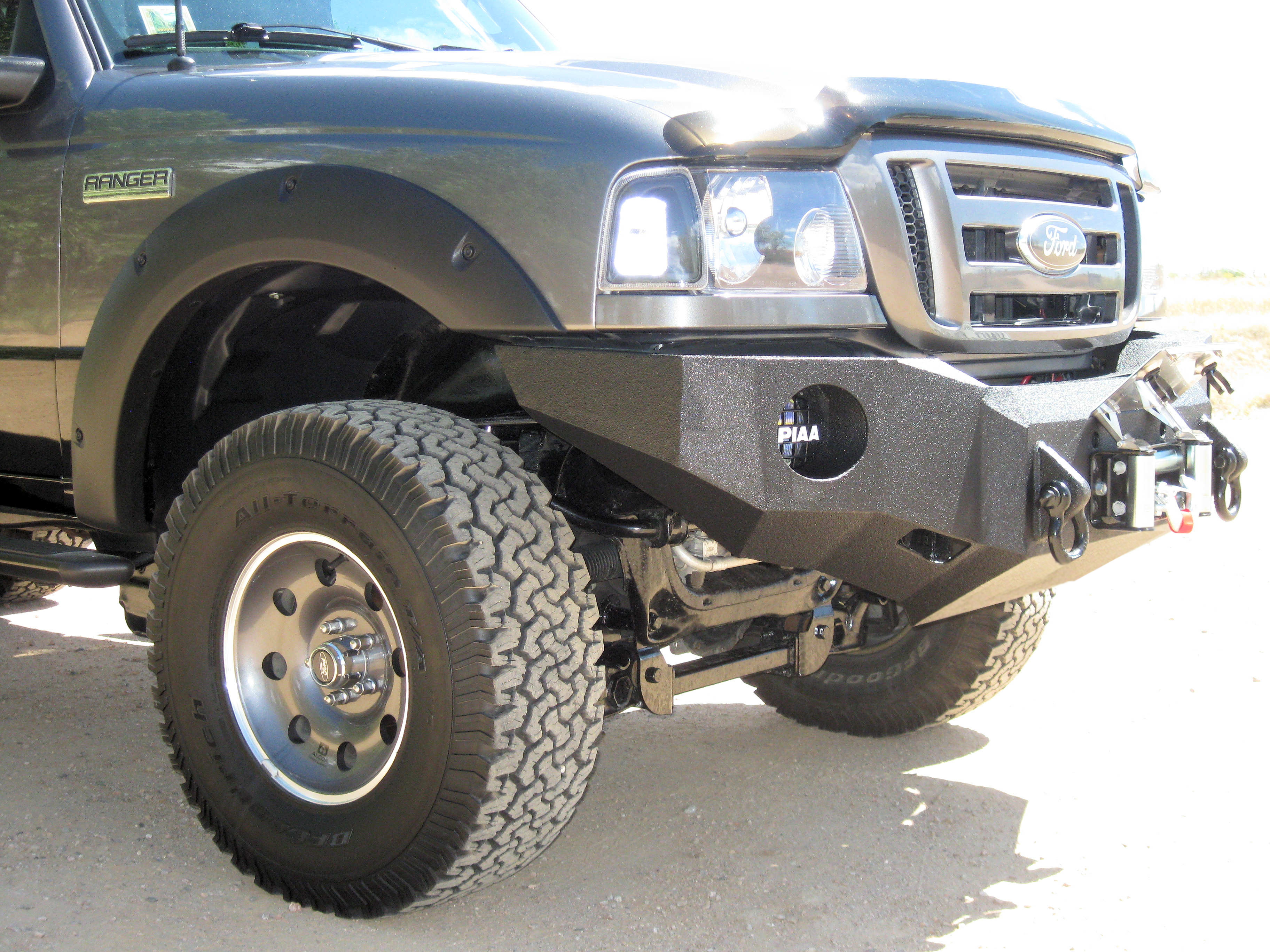 98-12 Ford Ranger front base bumper 98-12 Ford Ranger front base bumper